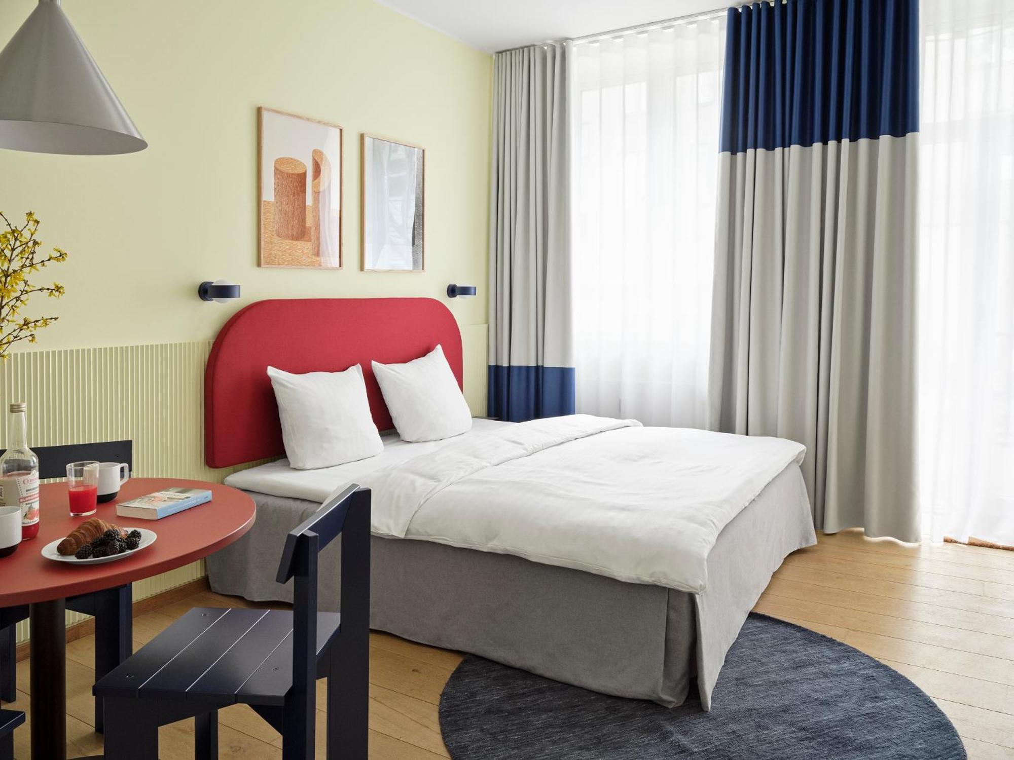 Brik Apartahotel *
